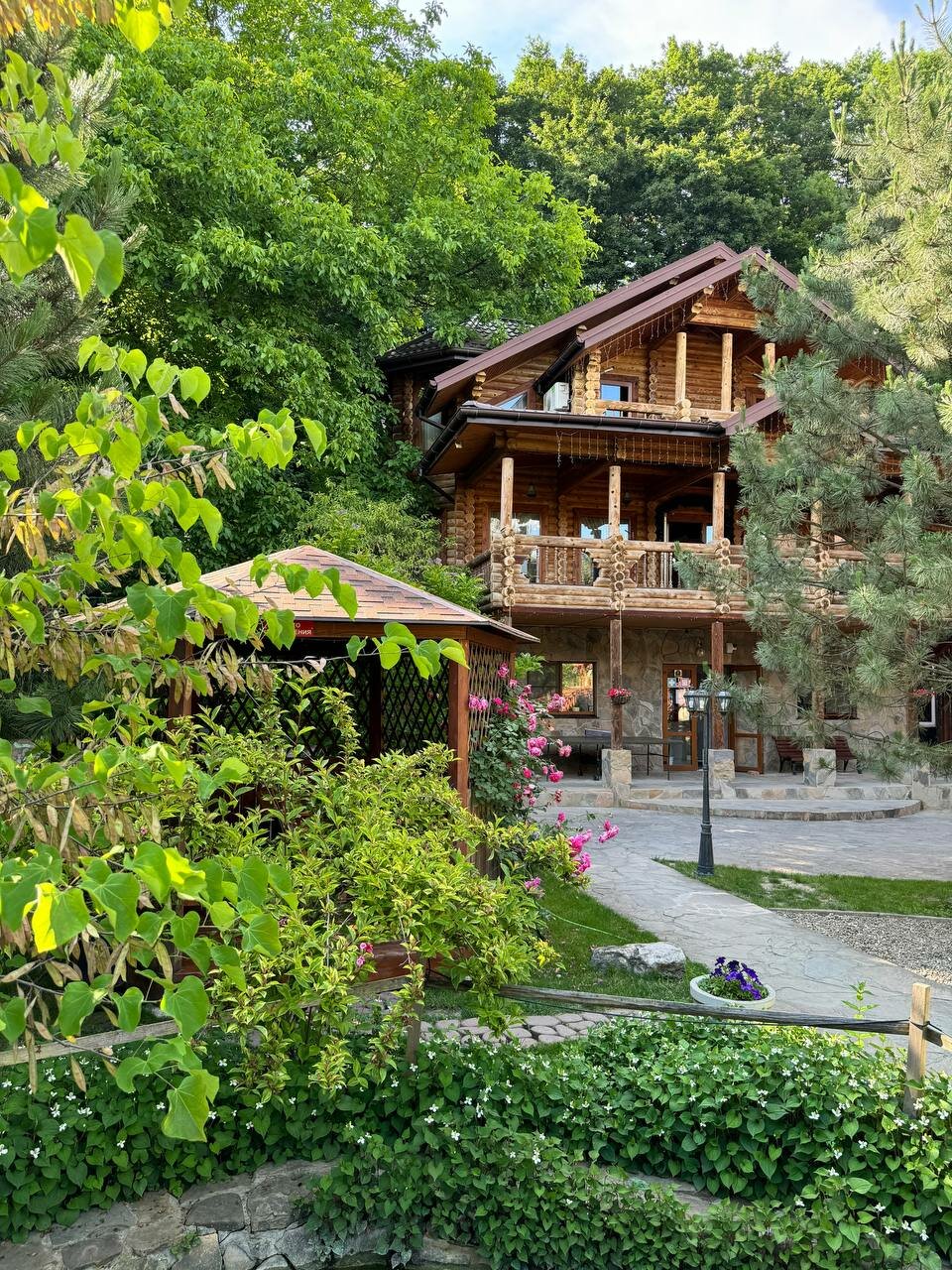 Гостиница Рябиновые бусы Каменномостский-213