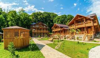 Гостиница Рябиновые бусы Каменномостский-1