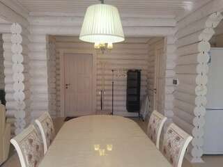 Гостиница Рябиновые бусы Каменномостский Классический четырехместный номер-2