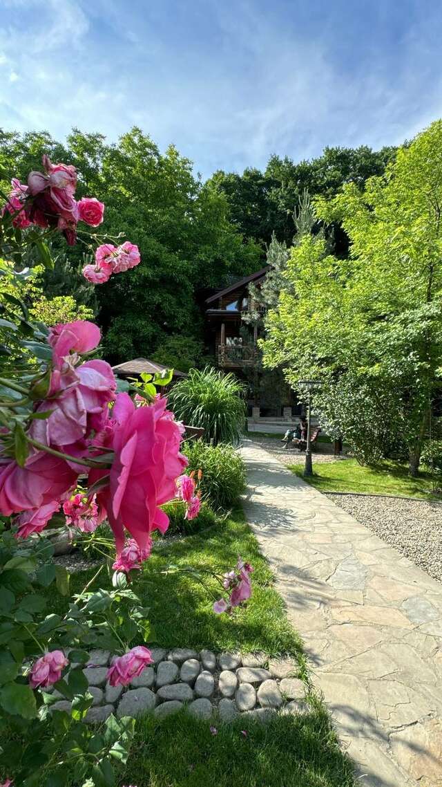 Гостиница Рябиновые бусы Каменномостский-113