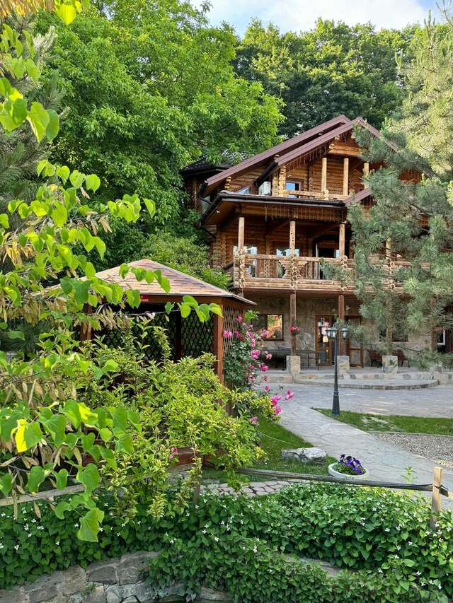 Гостиница Рябиновые бусы Каменномостский-212