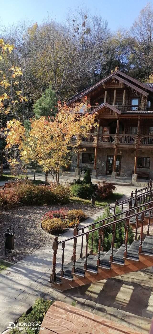 Гостиница Рябиновые бусы Каменномостский-111